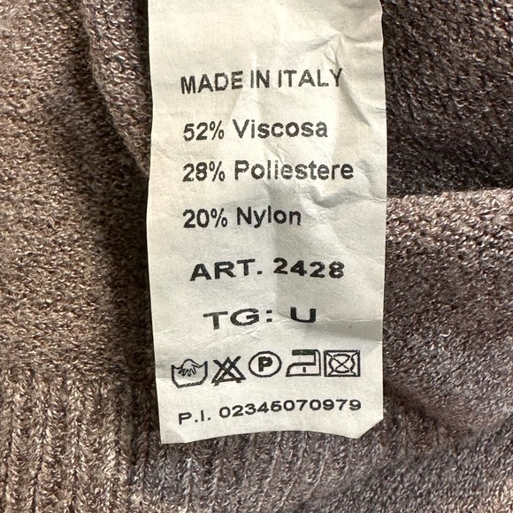 Cobble Stone Made in Italy Cape One Size - Picture 5 of 7